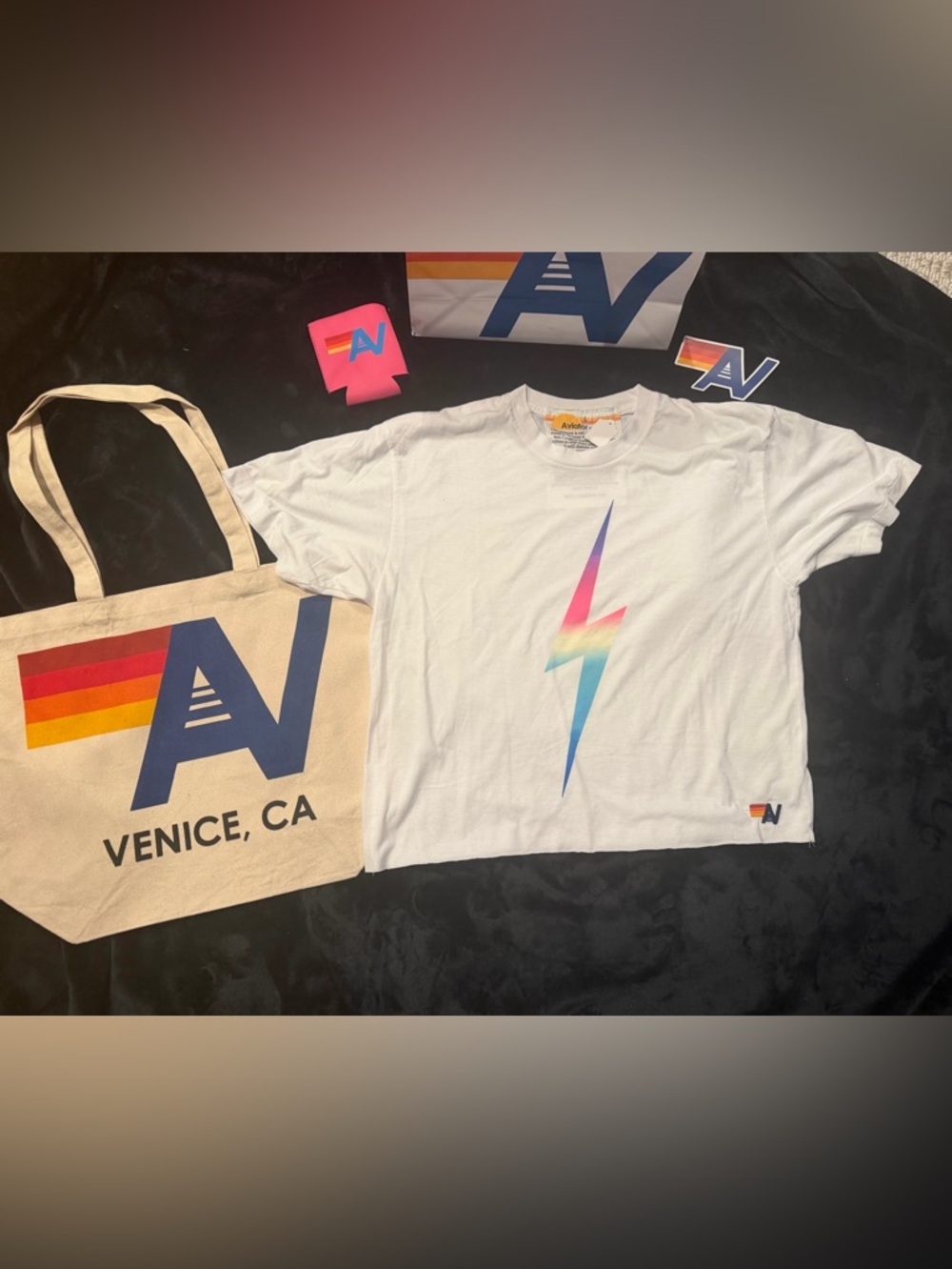 - NWT Aviator Nation Bolt  Boyfriend T-Shirt Large   and Tote Bag